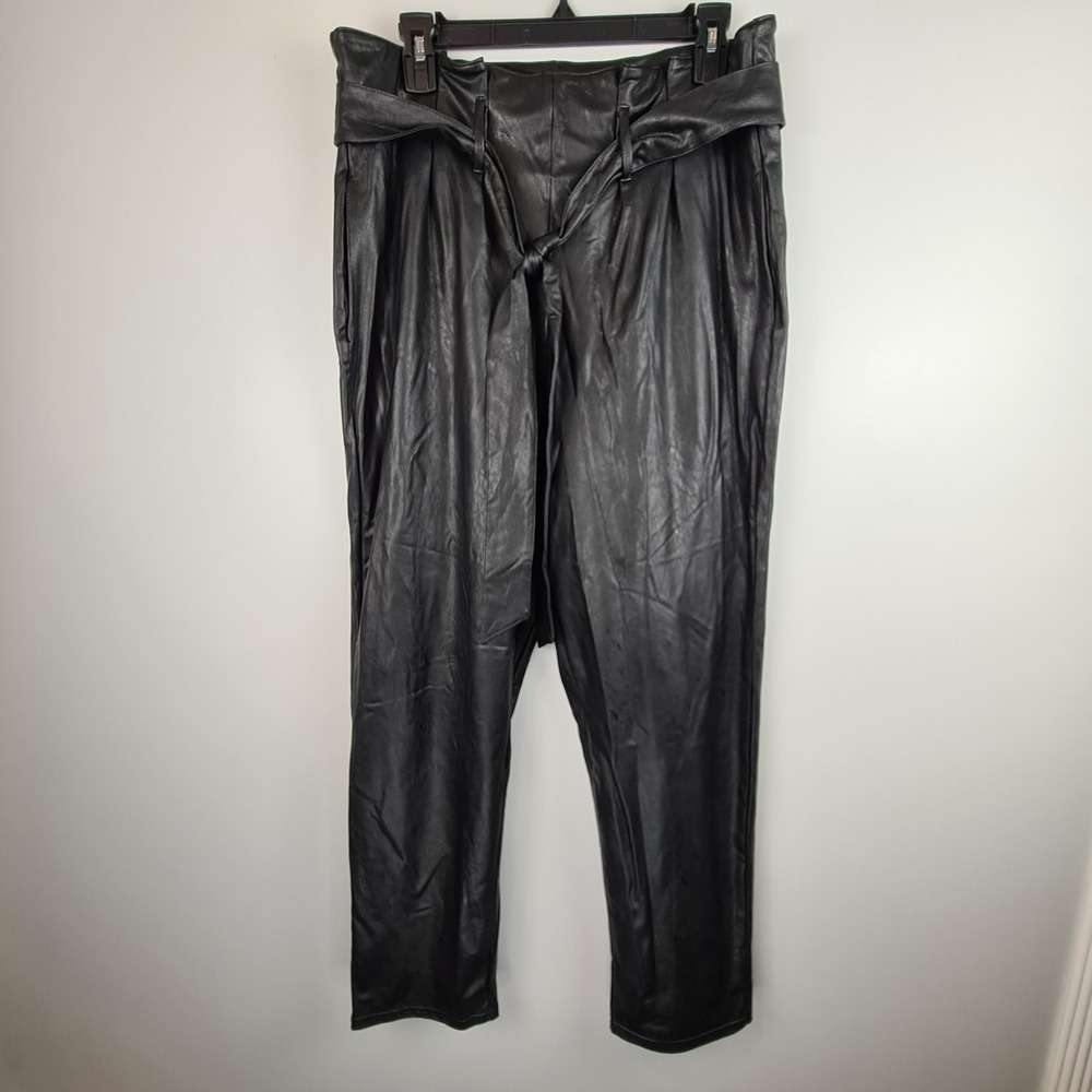 Commando Women's Faux Leather‎ Paperbag Tie Waist Tapered Leg Pants Black Large